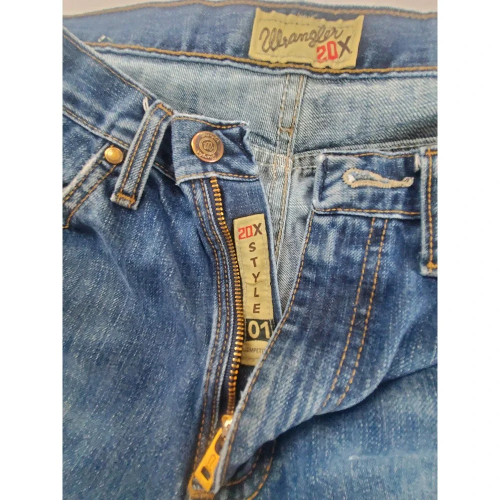 Wrangler 20X Style 01 Competition Blue Jeans Mens 29x34 Medium Wash 1001MWXRW
